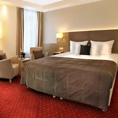 فندق Western Zur Post 4*
