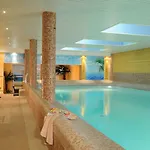 Western Zur Post 4*