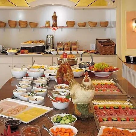 Western Zur Post Hotel 4*