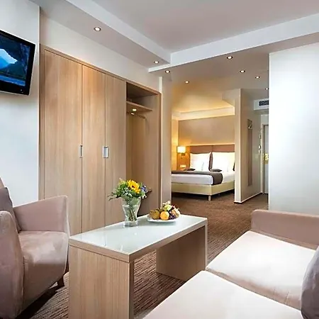 Western Zur Post Hotel Brême